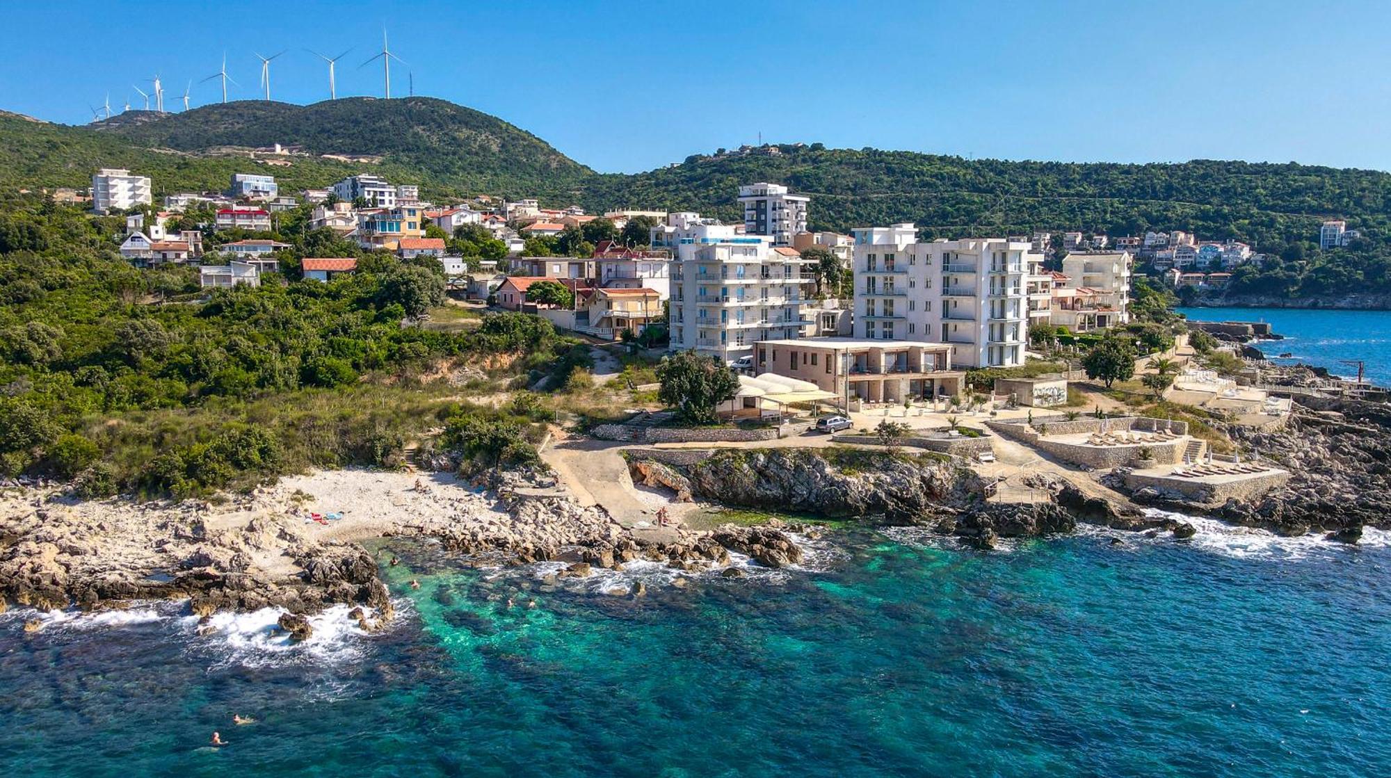 Open Sea Apartments Utjeha Bagian luar foto
